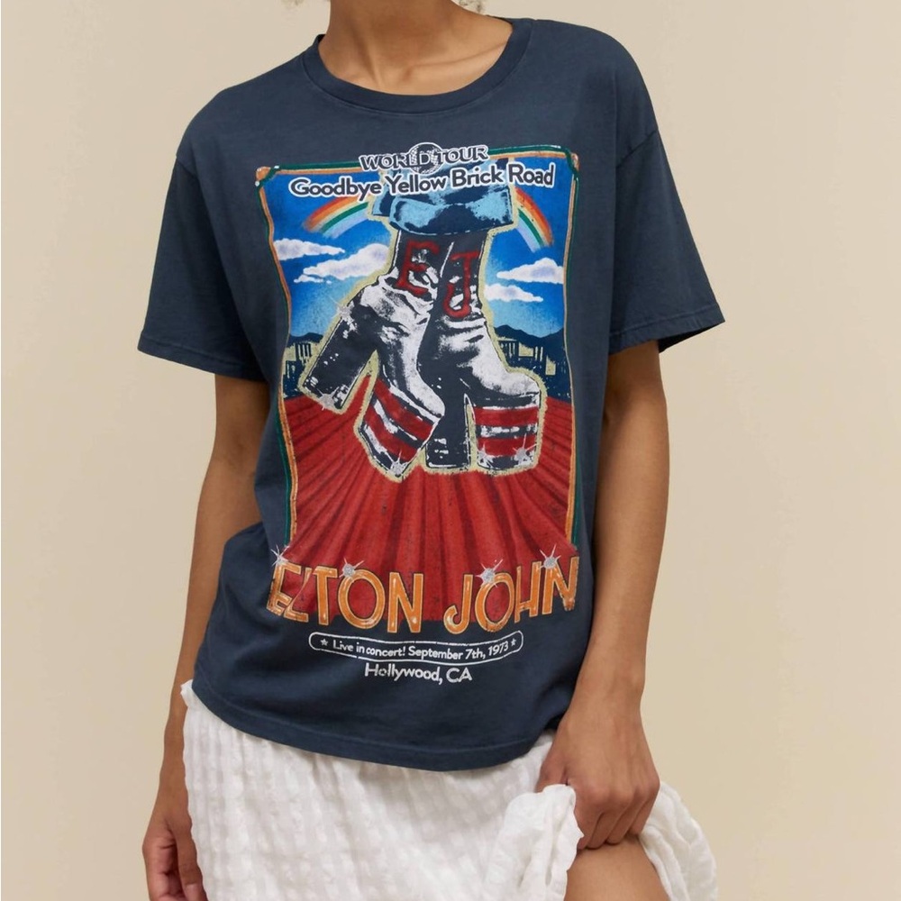 DAYDREAMER NWT Elton John Goodbye Yellowbrick Road Tee Size 1X